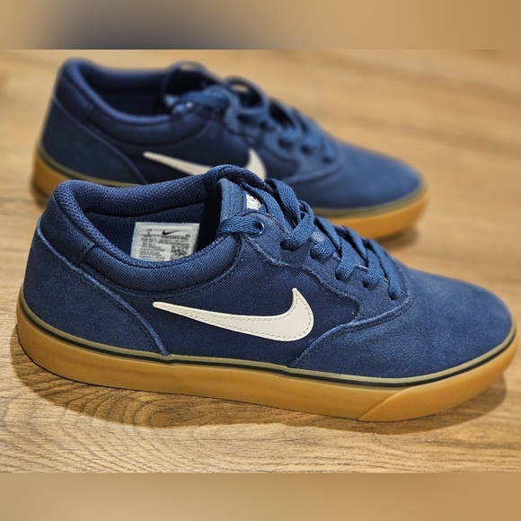 Brand New Nike SB Check Solarsoft - Picture 3 of 6